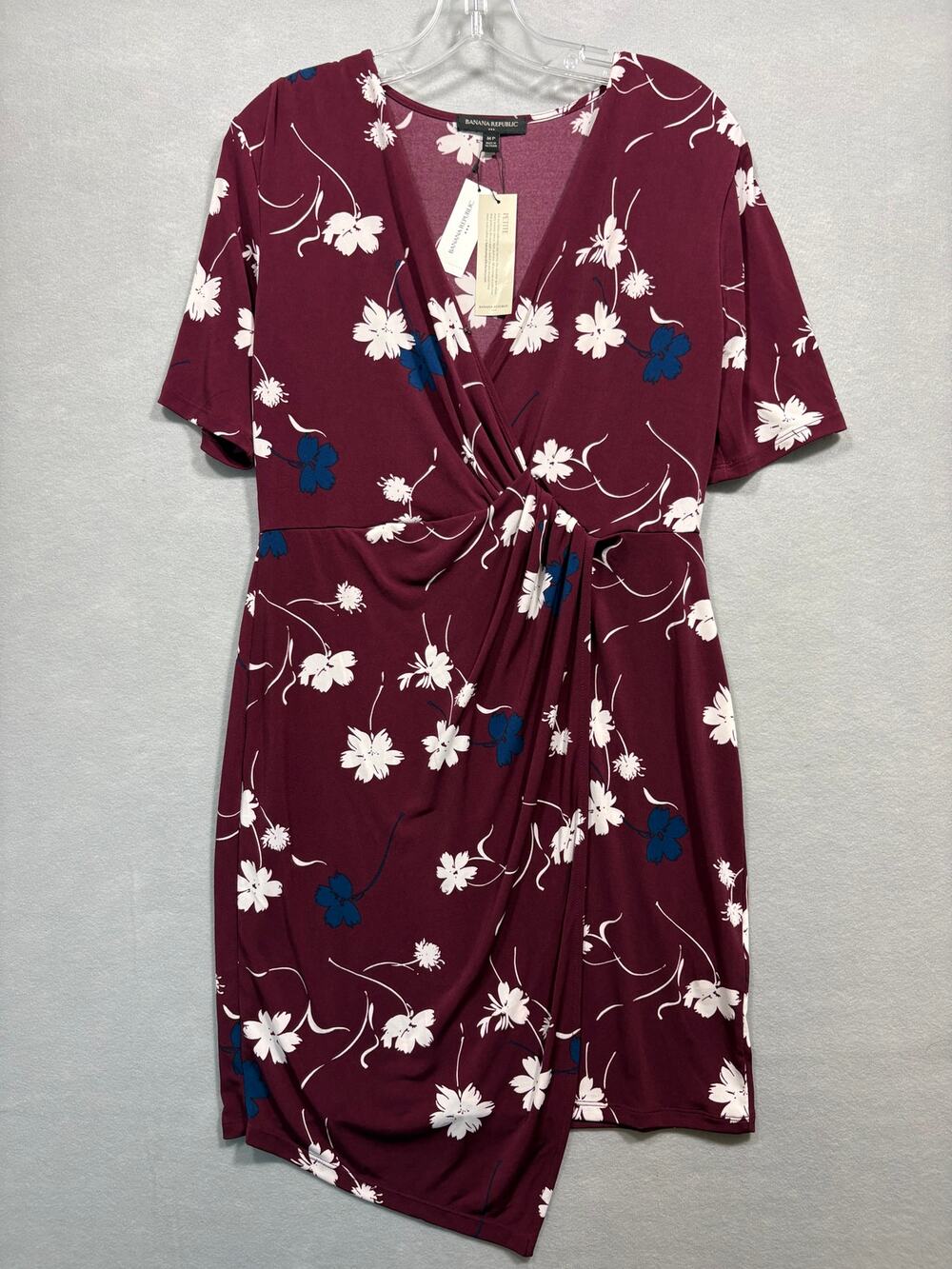 Banana Republic Collection Petite Floral Ruched V‑Neck Dress Maroon Blue White